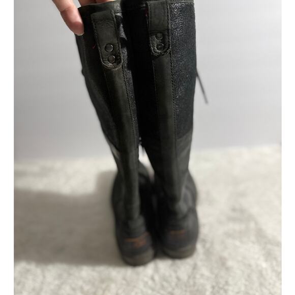 UGG Elsa Waterproof Lace-up Womens Tall Boot Size 7.5 Leather Side Zipper - Picture 4 of 8